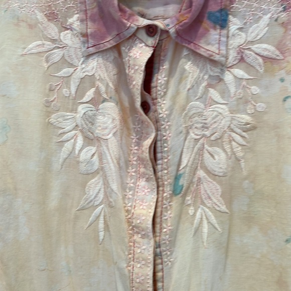 Beautiful The Nu Vontage embroided button down shirt in cotton - Picture 5 of 7